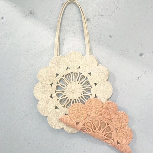 Shiraleah VAL Woven Circle Tote Scalloped Cotton IVORY - Picture 2 of 3